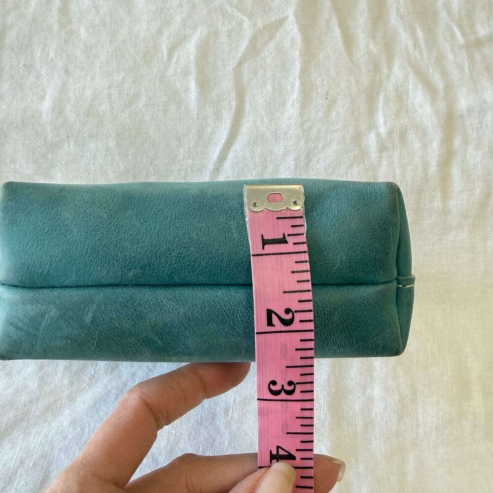 Portland Leather Goods | Aqua Blue Full Grain Luna Leather Pouch Small - Picture 7 of 8